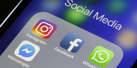 E se la comunicazione sui social fosse comunicazione orale?