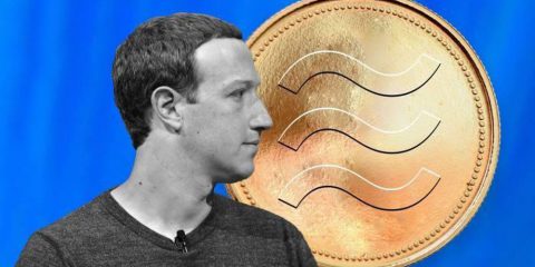 Zuckerberg fa un passo indietro: ‘Non lancerò Libra senza l’ok delle Autorità’
