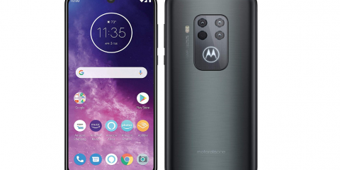 Motorola One Zoom: smartphone di fascia medio-alta con 4 fotocamere