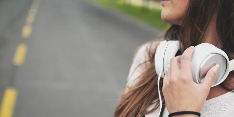 Auricolari wireless, la nuova sfida per l’alta fedeltà