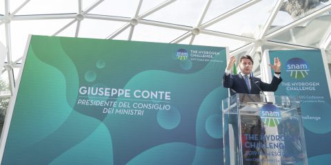 Conte: ‘In arrivo il green new deal con l’idrogeno primo pilastro. Le aziende sostenibili aumentano il business’