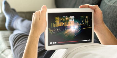 TV in streaming per 7 italiani su 10 nel 2022