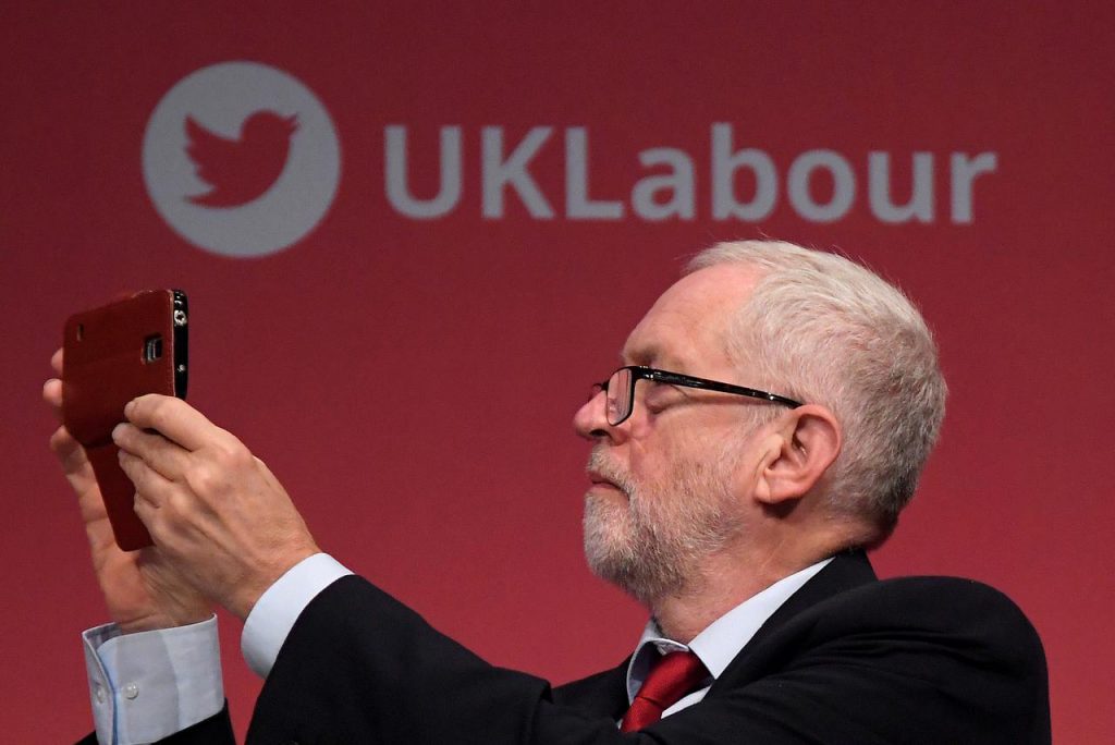 Jeremy-Corbyn-openreach-fibra-gratis