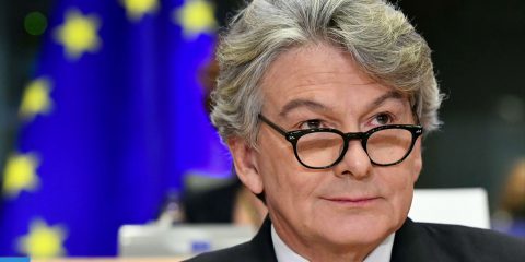 Breton: “Aziende europee proprietarie dei propri dati, da gestire nell’Ue. Lavoro alle nuove regole”