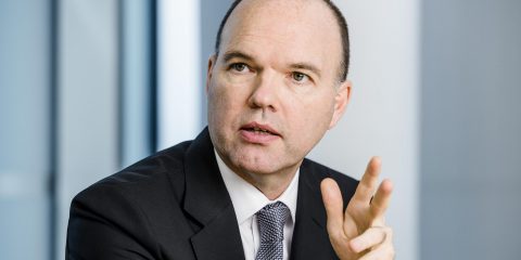 Rete unica, Nick Read (Vodafone): “L’Italia guardi avanti, non a un ritorno al monopolio”