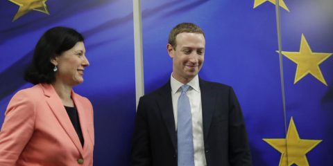 Bruxelles boccia le proposte di Zuckerberg sulla regolazione del web