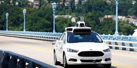 Uber torna a sperimentare la guida autonoma a San Francisco