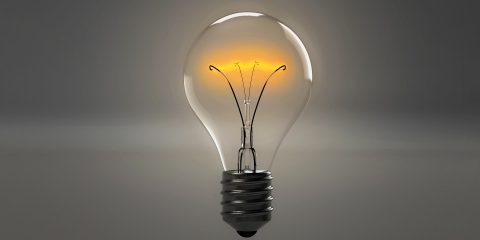 Come scegliere il fornitore di luce e gas più conveniente