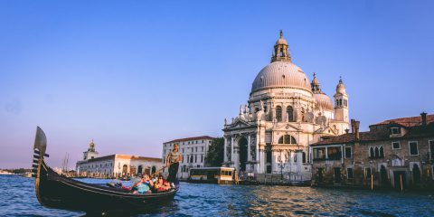 Pasqua 2020, le chiese e le cattedrali più caratteristiche del mondo