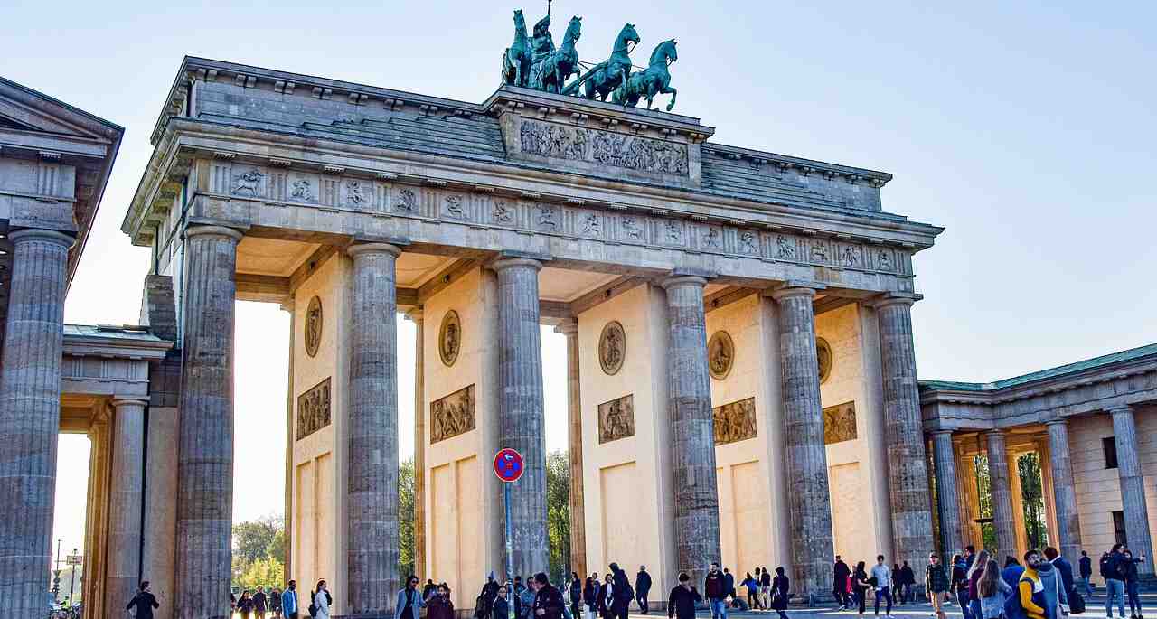 La Giornata Parlamentare. L’Italia non è più tra i partner strategici della Germania