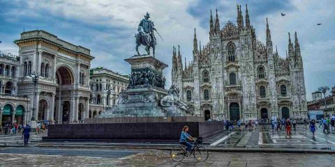 Milano 2030, Sala: “Ci si sposterà con trasporti pubblici elettrici, piste ciclabili e percorsi pedonali”