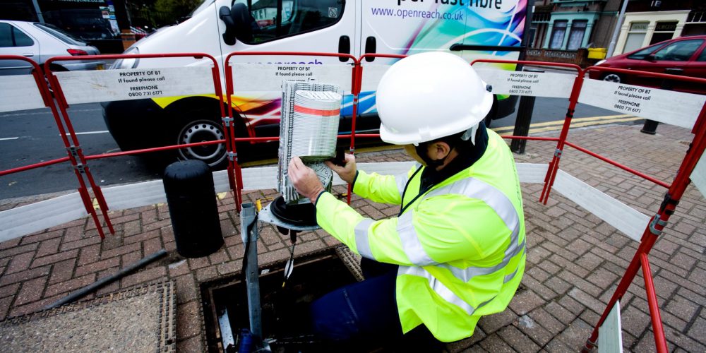Openreach alza il prezzo del rame in Uk per incentivare la migrazione alla fibra