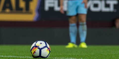 DAZN, scatta la petizione dei consumatori per vedere le partite da satellite. Lasorella (Agcom): ‘DAZN aderisca a piattaforma Conciliaweb’