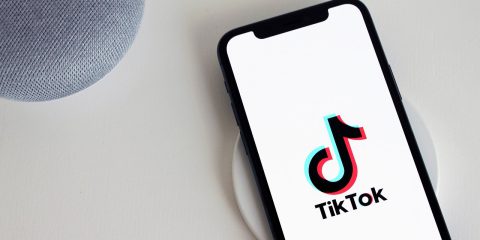 TikTok, blocco dell’export per le nuove tecnologie sensibili. Così la Cina vuole decidere sulla propria app