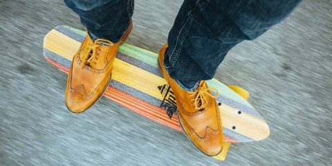 Mercato monopattini e skateboard elettrici in Italia a +140% nel 2020. Impennata dei prezzi, +65% in un anno