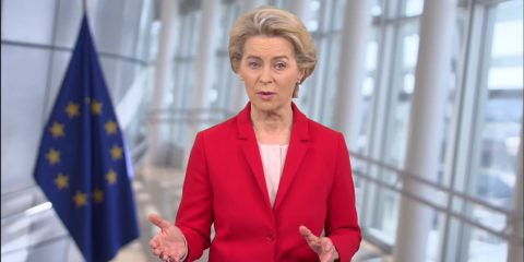 Von der Leyen rilancia transizione verde e digitale: “Assieme a Conte per il Vertice mondiale sulla salute nel 2021”