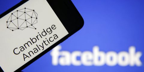 Cambridge Analytica, scovato il set di dati per le campagne politiche. Il report del Garante privacy Uk