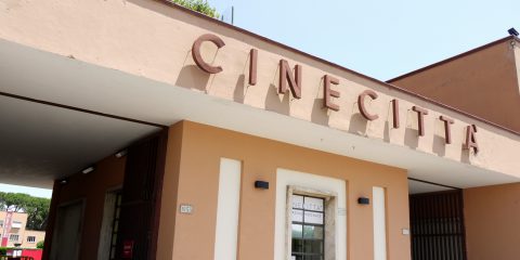 Cinema a audiovisivo: assegnati 4,5 milioni ai ‘Progetti Speciali’ ma resta il deficit di trasparenza