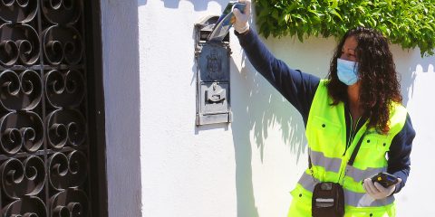 Poste italiane, 110 euro in più in busta paga per il personale non dirigente