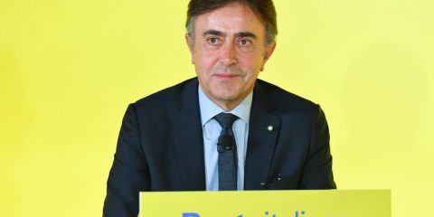 Sostenibilità, a Poste italiane certificazioni internazionali per procedure d’acquisto e per consulenti finanziari