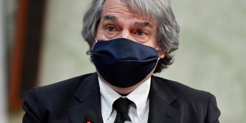 PA, Brunetta: “Basta carta e penna, i concorsi saranno digitali al 100%”