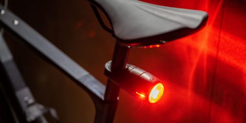 Vodafone lancia un device di sicurezza per ciclisti e bici