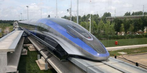 La Cina ha costruito il treno più veloce al mondo (video)