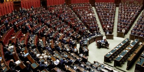 Green pass, ‘graziati’ i parlamentari in Aula e in Commissione