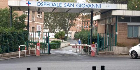 Attacco informatico Ospedale San Giovanni di Roma, dopo 4 giorni sistemi IT ancora in down. Impossibili le prenotazione online