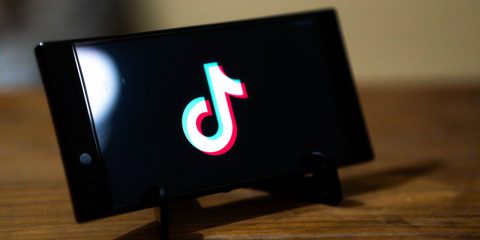 TikTok, in Cina massimo 40 minuti al giorno per gli under 14. La nuova stretta di Pechino