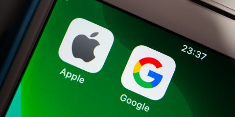 Apple e Google, 10 milioni di euro di multa per entrambe dall’Antitrust per abuso dati