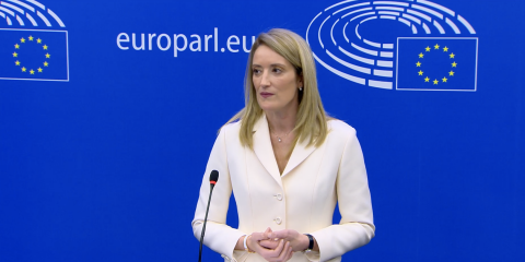 Roberta Metsola eletta presidente Europarlamento: “Lavoro per leadership Ue”