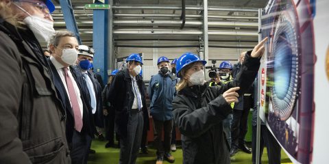 Draghi ai Laboratori del Gran Sasso: “Con PNRR 30 miliardi in istruzione e ricerca”