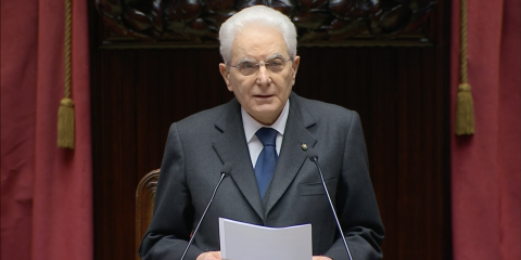 Mattarella: “Promuovere la sicurezza informatica in collaborazione con le Forze di Polizia di altri Paesi”