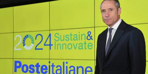 Poste Italiane debutta nella top 100 globale per la parità di genere