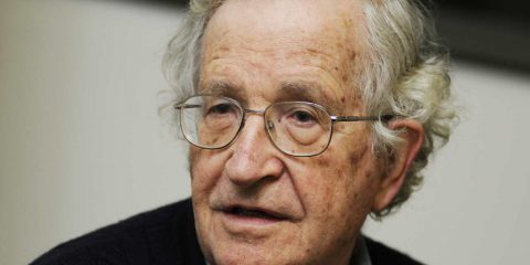 Democrazia Futura. La forza di un saggio vent’anni dopo, “Capire il potere” di Noam Chomsky