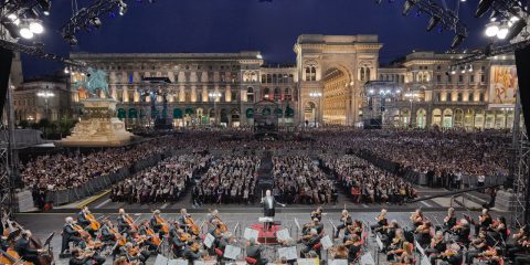Concerto per Milano festeggia dieci anni: la Filarmonica della Scala e Riccardo Chailly in Piazza Duomo il 12 giugno 2022￼