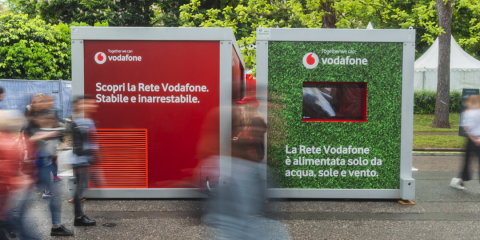 Vodafone Italia, accordo con i sindacati per la gestione dei mille esuberi