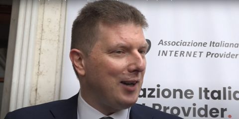 Zorzoni (AIIP) ‘Dati degli Italiani a rischio, mettiamoli al sicuro dal CLOUD Act americano’