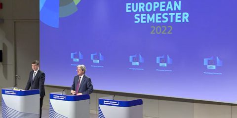 Gentiloni-Dombrovskis: “Espandere investimenti pubblici per l’energia e la transizione green e digitale”