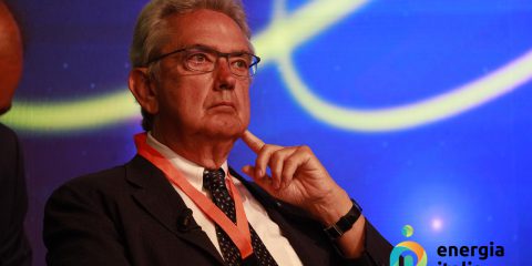 Energia Italia 2022, F. Bernabè: ‘Avere un piano di razionamento gas e lasciar fare il mercato’