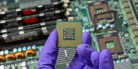 Semiconduttori, la coreana SK Hynix investe 4 miliardi di dollari negli USA