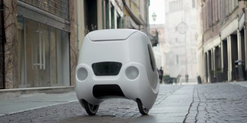 A Milano arriva il primo robot-fattorino per le consegne a guida autonoma