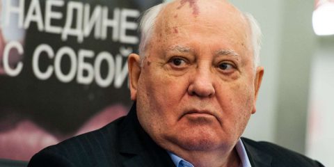 Gorbaciov, il mercato unico globale e le privatizzazioni della proprietà pubblica demaniale