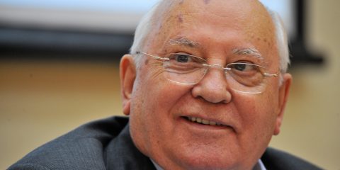 Democrazia Futura. Gorbaciov e l’Europa: una richiesta d’aiuto e una risposta gretta