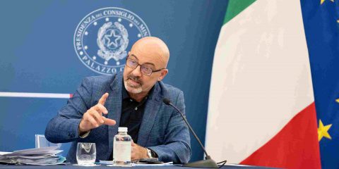 Cingolani ascolta il consiglio di Parisi: “Abbassare il fuoco quando l’acqua bolle”