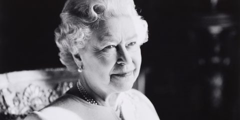 Addio a Elisabetta II, la programmazione di Sky dedicata alla sovrana più amata di sempre