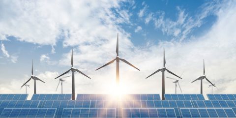 Enel, record di capacità rinnovabile distribuita con 5,6 GW collegati alle proprie reti nel 2022