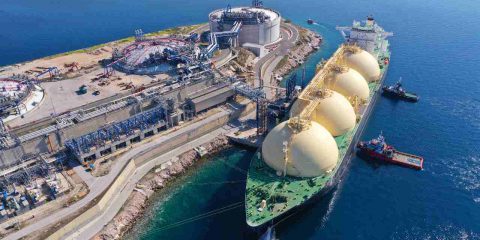 Gas liquefatto, impennata della spesa globale a 42 miliardi di dollari entro il 2024