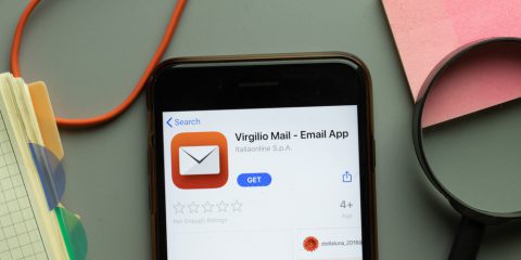 Libero mail e Virgilio ritornano a funzionare, ma allarme smishing per gli utenti